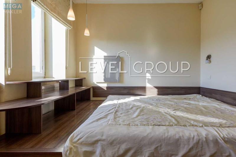Продаж 3 кімнатної квартири (72,2/45/8), 8 пов. 8 пов. будинку, <a class="location-link" href="/kiev/" title="Недвижимость Київ">Київ</a>, <a class="location-link" href="/kiev/podolskij/" title="Недвижимость Подільський район">Подільський р-н</a>, Юрківська вул., 28 (изображение 16)