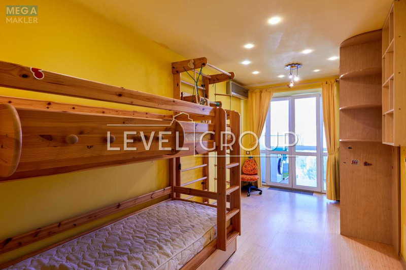 Продаж 3 кімнатної квартири (72,2/45/8), 8 пов. 8 пов. будинку, <a class="location-link" href="/kiev/" title="Недвижимость Київ">Київ</a>, <a class="location-link" href="/kiev/podolskij/" title="Недвижимость Подільський район">Подільський р-н</a>, Юрківська вул., 28 (изображение 18)