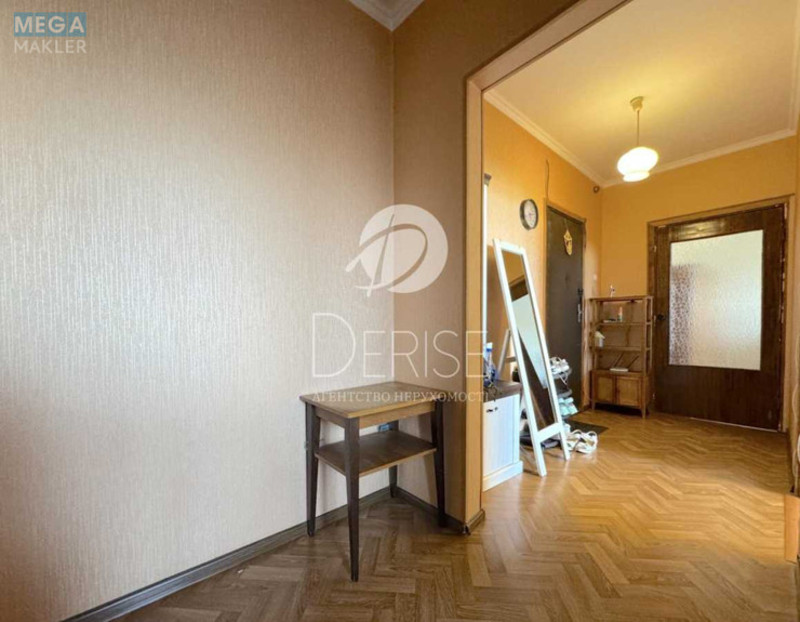 Продаж 2 кімнатної квартири (51/30/12), 12 пов. 16 пов. будинку, <a class="location-link" href="/kiev/" title="Недвижимость Київ">Київ</a>, <a class="location-link" href="/kiev/svyatoshinskij/" title="Недвижимость Святошинський район">Святошинський р-н</a>, Якуба Коласа вул., 23Б (изображение 3)