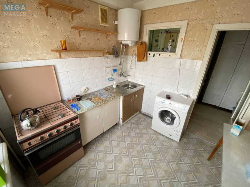 Оренда 2 кімнатної квартири, <a class="location-link" href="/kiev/" title="Недвижимость Київ">Київ</a>, <a class="location-link" href="/kiev/shevchenkovskij/" title="Недвижимость Шевченківський район">Шевченківський р-н</a>, Багговутовская, 29 (изображение 9)