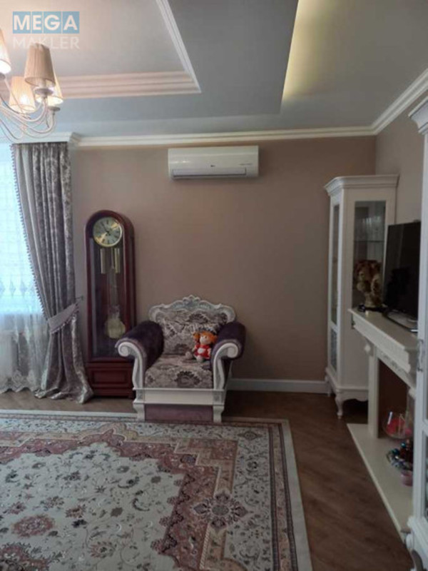 Оренда 2 кімнатної квартири, <a class="location-link" href="/kiev/" title="Недвижимость Київ">Київ</a>, <a class="location-link" href="/kiev/solomenskij/" title="Недвижимость Солом'янський район">Солом'янський р-н</a>, Ушинського вул., 14б (изображение 7)