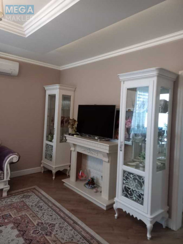Оренда 2 кімнатної квартири, <a class="location-link" href="/kiev/" title="Недвижимость Київ">Київ</a>, <a class="location-link" href="/kiev/solomenskij/" title="Недвижимость Солом'янський район">Солом'янський р-н</a>, Ушинського вул., 14б (изображение 9)