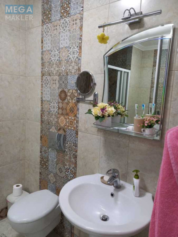 Оренда 2 кімнатної квартири, <a class="location-link" href="/kiev/" title="Недвижимость Київ">Київ</a>, <a class="location-link" href="/kiev/solomenskij/" title="Недвижимость Солом'янський район">Солом'янський р-н</a>, Ушинського вул., 14б (изображение 15)