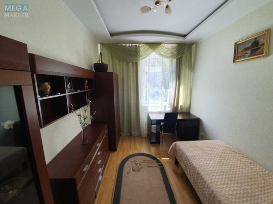 Оренда 3 кімнатної квартири, <a class="location-link" href="/kiev/" title="Недвижимость Київ">Київ</a>, <a class="location-link" href="/kiev/pecherskij/" title="Недвижимость Печерський район">Печерський р-н</a>, Євгена Коновальця вул., 32б (изображение 7)