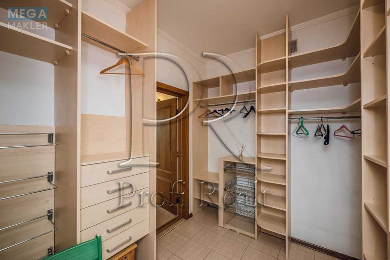Продаж дома, 2&nbsp;поверху, 275&nbsp;кв.м, 5&nbsp;кімнат, ділянка 15&nbsp;соток, <a class="location-link" href="/kiev/" title="Недвижимость Київ">Київ</a>, <a class="location-link" href="/kiev/shevchenkovskij/" title="Недвижимость Шевченківський район">Шевченківський р-н</a>, Бердянський пров. (изображение 14)