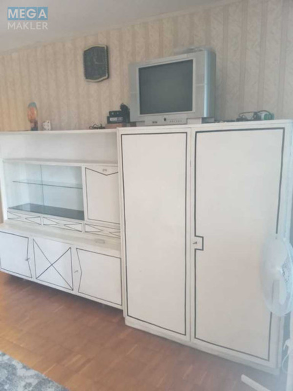 Оренда 1 кімнатної квартири, <a class="location-link" href="/kiev/" title="Недвижимость Київ">Київ</a>, <a class="location-link" href="/kiev/solomenskij/" title="Недвижимость Солом'янський район">Солом'янський р-н</a>, Западная ул., 2/1 (изображение 5)