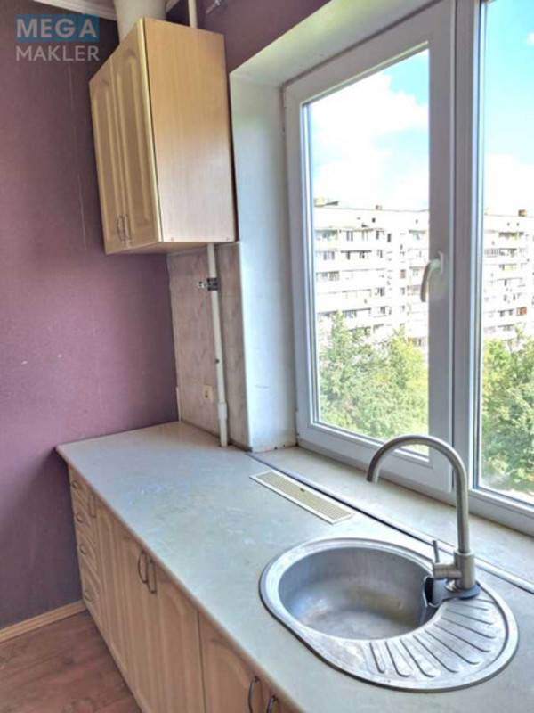 Продаж 2 кімнатної квартири (50/31/8), 7 пов. 9 пов. будинку, <a class="location-link" href="/kiev/" title="Недвижимость Київ">Київ</a>, <a class="location-link" href="/kiev/darnickij/" title="Недвижимость Дарницький район">Дарницький р-н</a>, Здолбуновская ул., 3 (изображение 6)