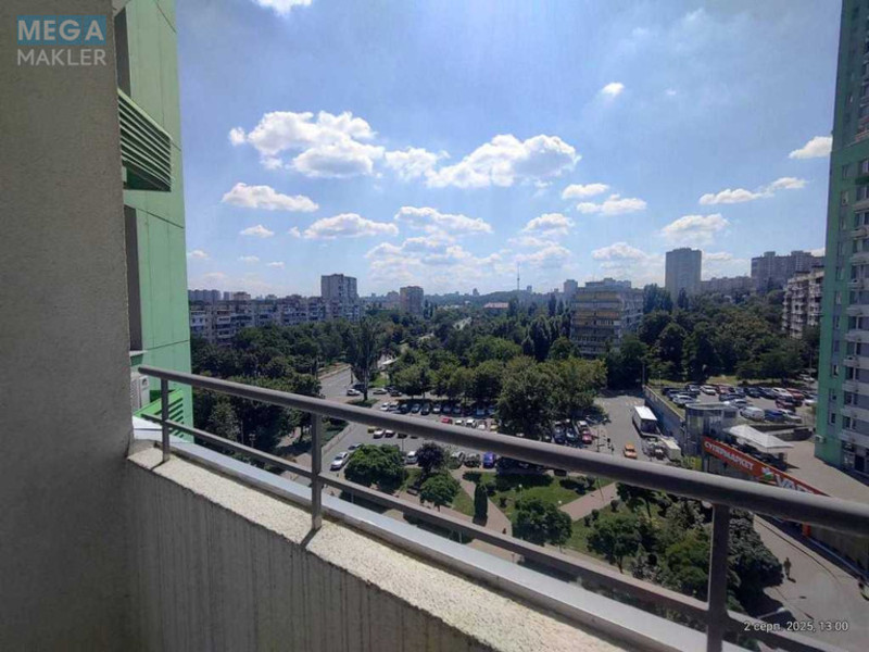 Продаж 2 кімнатної квартири (55/?/25), 9 пов. 25 пов. будинку, <a class="location-link" href="/kiev/" title="Недвижимость Київ">Київ</a>, <a class="location-link" href="/kiev/podolskij/" title="Недвижимость Подільський район">Подільський р-н</a>, Вишгородська вул., 45 (изображение 4)