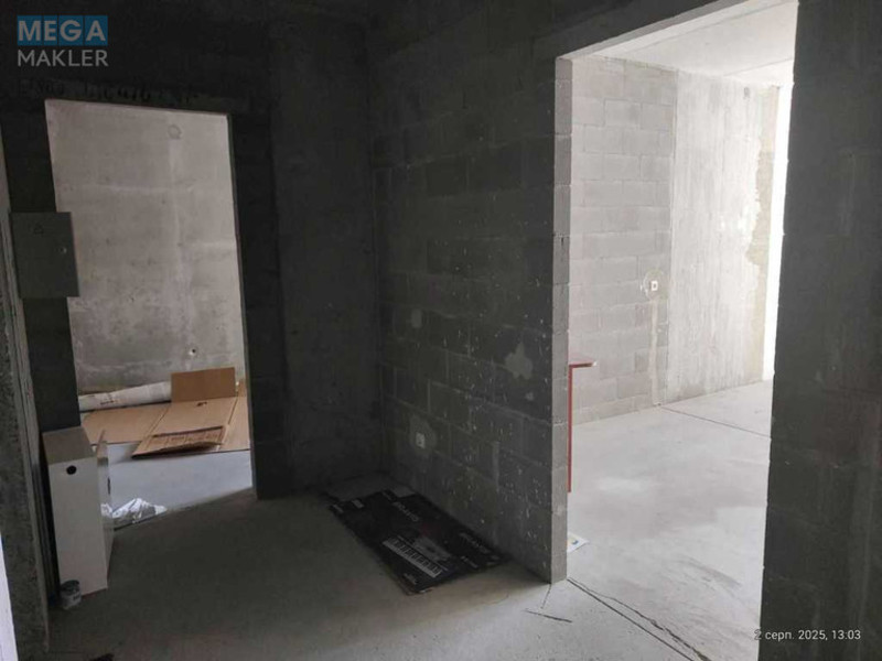 Продаж 2 кімнатної квартири (55/?/25), 9 пов. 25 пов. будинку, <a class="location-link" href="/kiev/" title="Недвижимость Київ">Київ</a>, <a class="location-link" href="/kiev/podolskij/" title="Недвижимость Подільський район">Подільський р-н</a>, Вишгородська вул., 45 (изображение 16)
