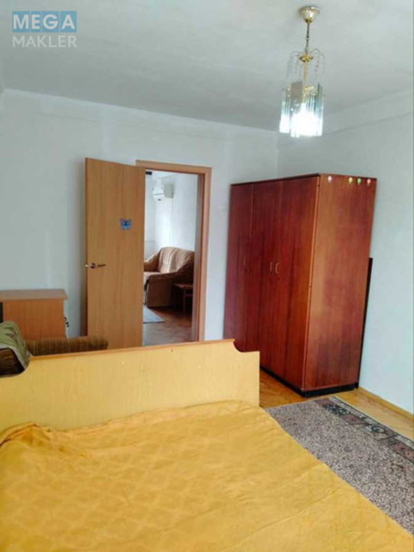 Оренда 2 кімнатної квартири, <a class="location-link" href="/kiev/" title="Недвижимость Київ">Київ</a>, <a class="location-link" href="/kiev/shevchenkovskij/" title="Недвижимость Шевченківський район">Шевченківський р-н</a>, Салютна вул., 25 (изображение 10)