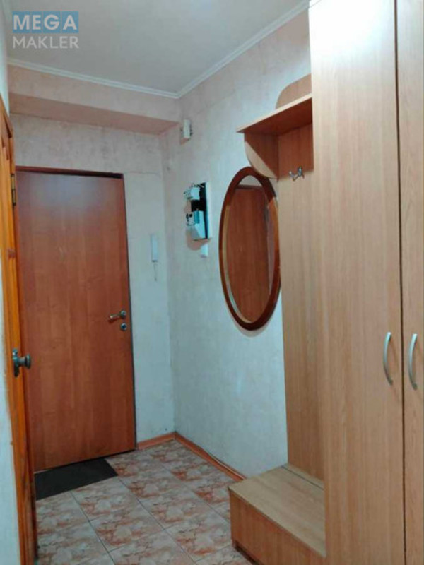 Оренда 2 кімнатної квартири, <a class="location-link" href="/kiev/" title="Недвижимость Київ">Київ</a>, <a class="location-link" href="/kiev/shevchenkovskij/" title="Недвижимость Шевченківський район">Шевченківський р-н</a>, Салютна вул., 25 (изображение 12)