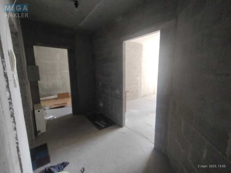 Продаж 1 кімнатної квартири (54/?/25), 10 пов. 22 пов. будинку, <a class="location-link" href="/kiev/" title="Недвижимость Київ">Київ</a>, <a class="location-link" href="/kiev/podolskij/" title="Недвижимость Подільський район">Подільський р-н</a>, Вишгородська вул., 45 (изображение 7)