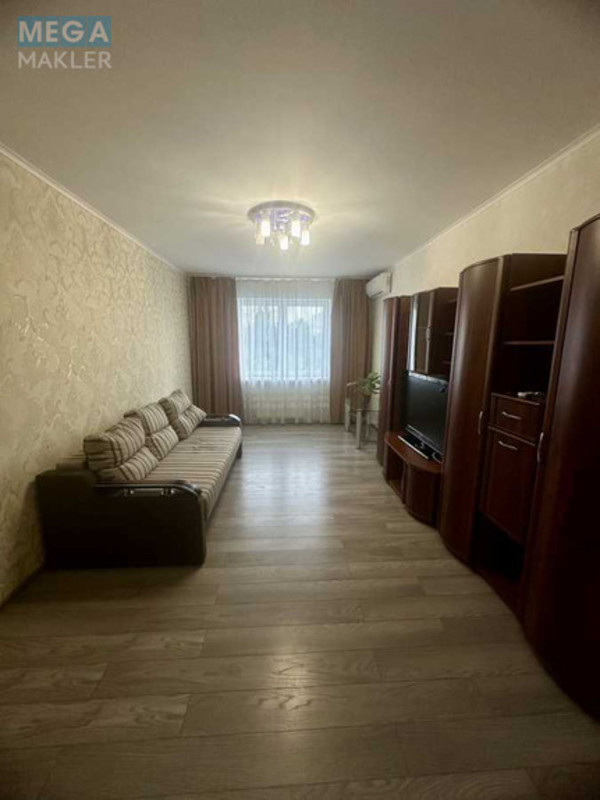 Оренда 2 кімнатної квартири, <a class="location-link" href="/kiev/" title="Недвижимость Київ">Київ</a>, <a class="location-link" href="/kiev/solomenskij/" title="Недвижимость Солом'янський район">Солом'янський р-н</a>, Нижнеключевая ул., 14 (изображение 2)