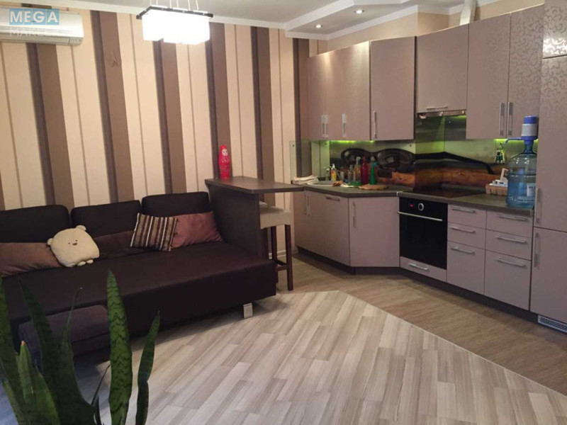Оренда 2 кімнатної квартири, <a class="location-link" href="/kiev/" title="Недвижимость Київ">Київ</a>, <a class="location-link" href="/kiev/darnickij/" title="Недвижимость Дарницький район">Дарницький р-н</a>, Днепровская наб., 19А (изображение 13)