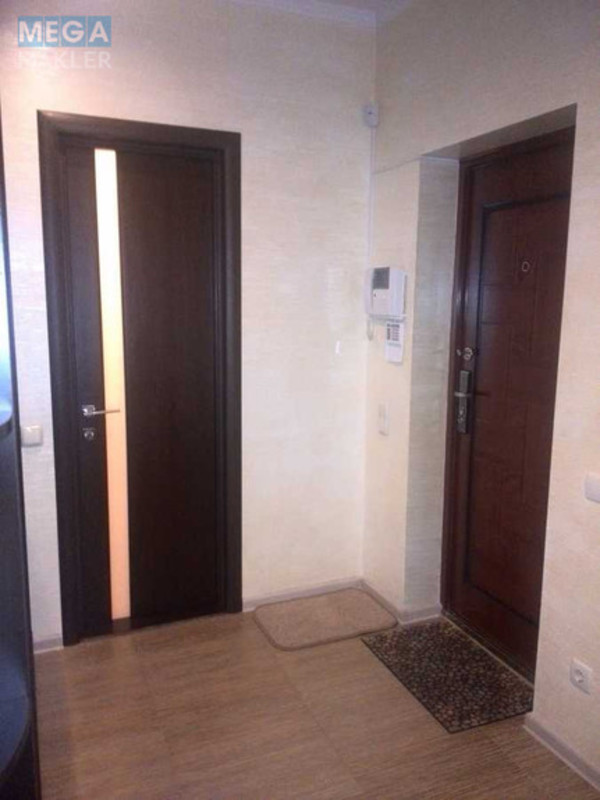 Оренда 2 кімнатної квартири, <a class="location-link" href="/kiev/" title="Недвижимость Київ">Київ</a>, <a class="location-link" href="/kiev/darnickij/" title="Недвижимость Дарницький район">Дарницький р-н</a>, Днепровская наб., 19А (изображение 23)