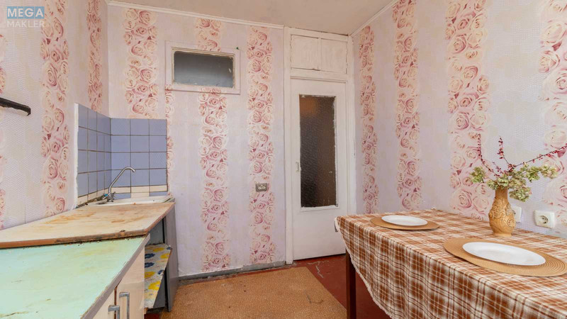 Продаж 2 кімнатної квартири (53/30/8), 5 пов. 9 пов. будинку, <a class="location-link" href="/kiev/" title="Недвижимость Київ">Київ</a>, <a class="location-link" href="/kiev/podolskij/" title="Недвижимость Подільський район">Подільський р-н</a>, Георгия Гонгадзе просп., 9 (изображение 5)