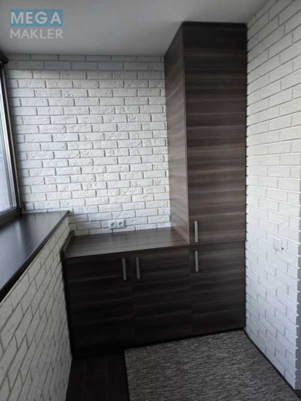 Продаж 2 кімнатної квартири (75/34/14,1), 12 пов. 16 пов. будинку, <a class="location-link" href="/kiev/" title="Недвижимость Київ">Київ</a>, <a class="location-link" href="/kiev/podolskij/" title="Недвижимость Подільський район">Подільський р-н</a>, Василя Порика просп., 9 (изображение 8)