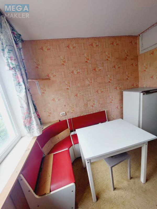 Продаж 3 кімнатної квартири (66/43/8), 2 пов. 9 пов. будинку, <a class="location-link" href="/kiev/" title="Недвижимость Київ">Київ</a>, <a class="location-link" href="/kiev/obolonskij/" title="Недвижимость Оболонський район">Оболонський р-н</a>, Иорданская ул., 24 (изображение 5)