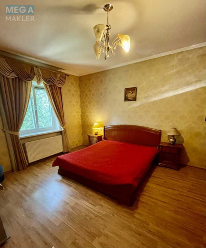 Продаж дома, 2&nbsp;поверху, 250&nbsp;кв.м, 5&nbsp;кімнат, ділянка 12&nbsp;соток, <a class="location-link" href="/petropavlovskaya-borshagovka/" title="Недвижимость Петропавлівська Борщагівка">Петропавлівська Борщагівка</a>, Борщагівська, 67 (изображение 18)