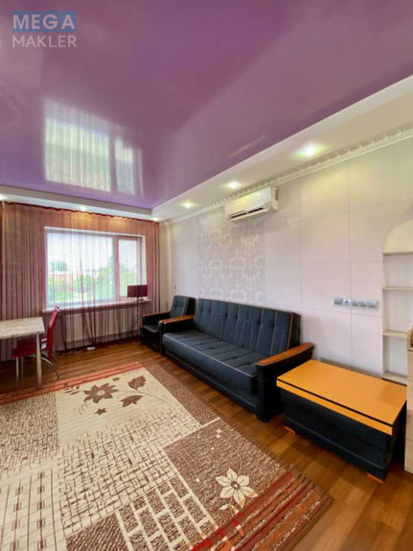Продаж дома, 3&nbsp;поверху, 322&nbsp;кв.м, 6&nbsp;кімнат, ділянка 6,11&nbsp;соток, <a class="location-link" href="/borispol/" title="Недвижимость Бориспіль">Бориспіль</a>, Братуся (изображение 6)