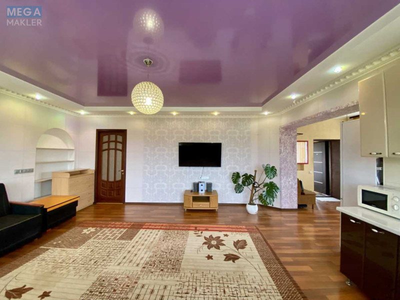 Продаж дома, 3&nbsp;поверху, 322&nbsp;кв.м, 6&nbsp;кімнат, ділянка 6,11&nbsp;соток, <a class="location-link" href="/borispol/" title="Недвижимость Бориспіль">Бориспіль</a>, Братуся (изображение 7)