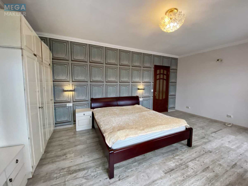 Продаж дома, 3&nbsp;поверху, 322&nbsp;кв.м, 6&nbsp;кімнат, ділянка 6,11&nbsp;соток, <a class="location-link" href="/borispol/" title="Недвижимость Бориспіль">Бориспіль</a>, Братуся (изображение 9)