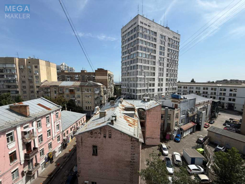 Оренда 1 кімнатної квартири, <a class="location-link" href="/kiev/" title="Недвижимость Київ">Київ</a>, <a class="location-link" href="/kiev/pecherskij/" title="Недвижимость Печерський район">Печерський р-н</a>, Бутишев пров., 12 (изображение 4)