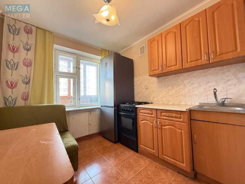 Оренда 1 кімнатної квартири, <a class="location-link" href="/kiev/" title="Недвижимость Київ">Київ</a>, <a class="location-link" href="/kiev/pecherskij/" title="Недвижимость Печерський район">Печерський р-н</a>, Бутишев пров., 12 (изображение 5)