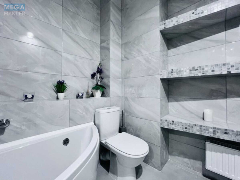 Продаж 3 кімнатної квартири (85/42/16), 16 пов. 17 пов. будинку, <a class="location-link" href="/kiev/" title="Недвижимость Київ">Київ</a>, <a class="location-link" href="/kiev/podolskij/" title="Недвижимость Подільський район">Подільський р-н</a>, Сергея Данченко вул., 32А (изображение 20)