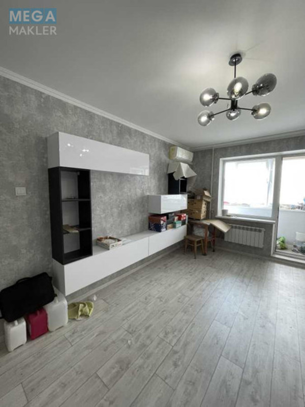 Продаж 2 кімнатної квартири (52/30/8), 10 пов. 10 пов. будинку, <a class="location-link" href="/kiev/" title="Недвижимость Київ">Київ</a>, <a class="location-link" href="/kiev/desnyanskij/" title="Недвижимость Деснянський район">Деснянський р-н</a>, Сержа Лифаря ул. (изображение 15)