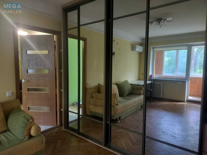 Оренда 2 кімнатної квартири, <a class="location-link" href="/kiev/" title="Недвижимость Київ">Київ</a>, <a class="location-link" href="/kiev/solomenskij/" title="Недвижимость Солом'янський район">Солом'янський р-н</a>, Михаила Донца ул., 27 (изображение 5)