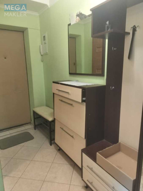 Оренда 2 кімнатної квартири, <a class="location-link" href="/kiev/" title="Недвижимость Київ">Київ</a>, <a class="location-link" href="/kiev/solomenskij/" title="Недвижимость Солом'янський район">Солом'янський р-н</a>, Михаила Донца ул., 27 (изображение 10)