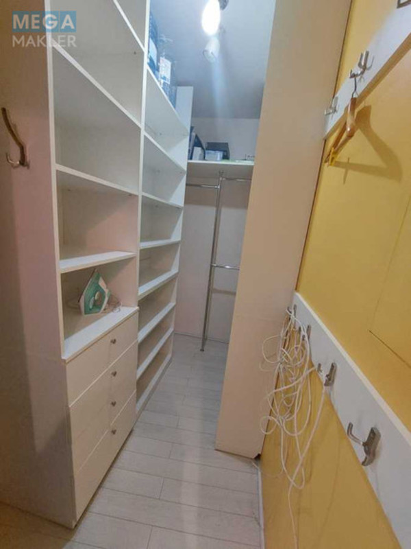 Оренда 1 кімнатної квартири, <a class="location-link" href="/kiev/" title="Недвижимость Київ">Київ</a>, <a class="location-link" href="/kiev/goloseevskij/" title="Недвижимость Голосіївський район">Голосіївський р-н</a>, Степана Рудницкого ул., 5А (изображение 11)