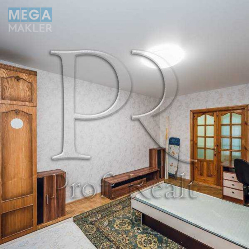 Продаж 5 кімнатної квартири (99/75/10), 1 пов. 10 пов. будинку, <a class="location-link" href="/kiev/" title="Недвижимость Київ">Київ</a>, <a class="location-link" href="/kiev/darnickij/" title="Недвижимость Дарницький район">Дарницький р-н</a>, Тростянецька вулиця, 3 (изображение 9)