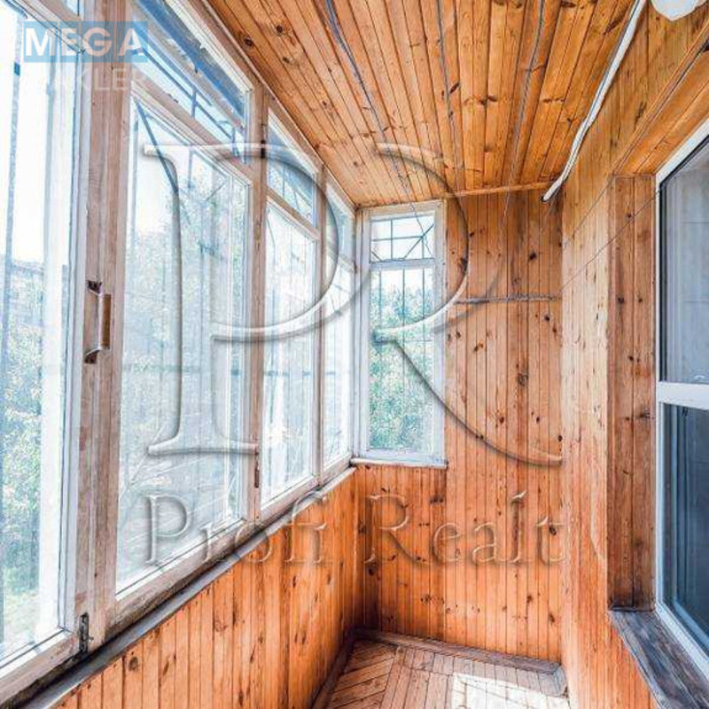 Продаж 5 кімнатної квартири (99/75/10), 1 пов. 10 пов. будинку, <a class="location-link" href="/kiev/" title="Недвижимость Київ">Київ</a>, <a class="location-link" href="/kiev/darnickij/" title="Недвижимость Дарницький район">Дарницький р-н</a>, Тростянецька вулиця, 3 (изображение 18)