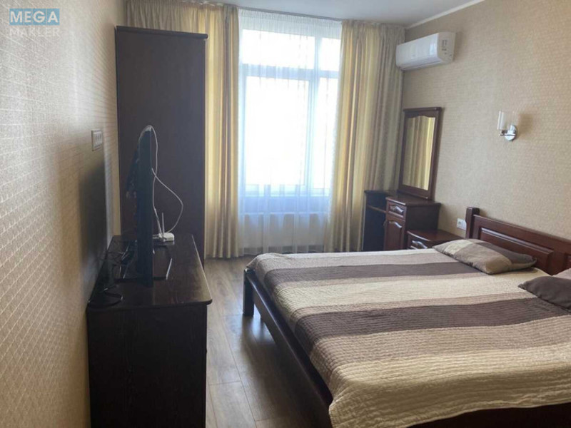 Продаж 3 кімнатної квартири (88/43/20), 7 пов. 25 пов. будинку, <a class="location-link" href="/kiev/" title="Недвижимость Київ">Київ</a>, <a class="location-link" href="/kiev/dneprovskij/" title="Недвижимость Дніпровський район">Дніпровський р-н</a>, Євгена Сверстюка вул., 6А (изображение 7)