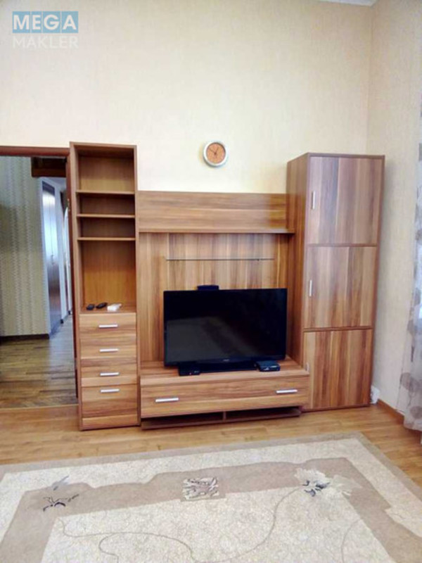 Оренда 2 кімнатної квартири, <a class="location-link" href="/kiev/" title="Недвижимость Київ">Київ</a>, <a class="location-link" href="/kiev/shevchenkovskij/" title="Недвижимость Шевченківський район">Шевченківський р-н</a>, Владимирская ул., 19а (изображение 7)
