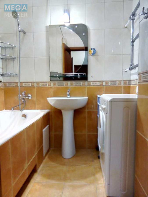 Оренда 2 кімнатної квартири, <a class="location-link" href="/kiev/" title="Недвижимость Київ">Київ</a>, <a class="location-link" href="/kiev/shevchenkovskij/" title="Недвижимость Шевченківський район">Шевченківський р-н</a>, Владимирская ул., 19а (изображение 14)