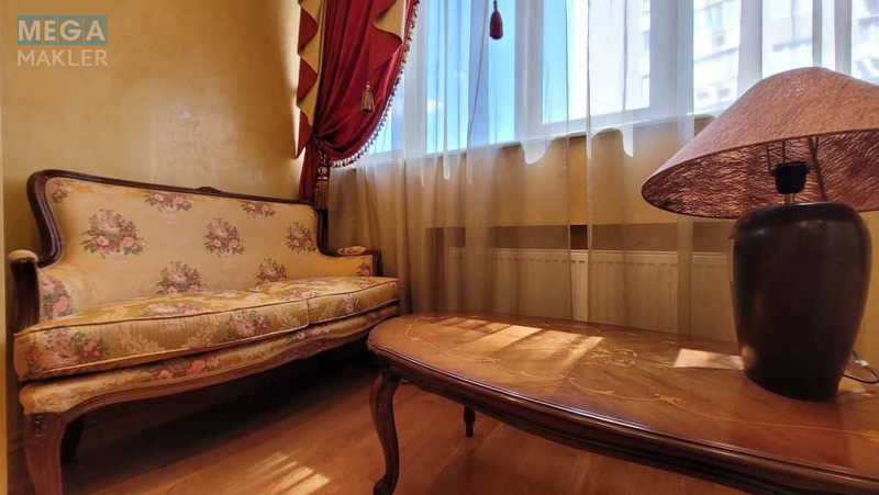 Продаж 3 кімнатної квартири (111/68/12), 4 пов. 12 пов. будинку, <a class="location-link" href="/kiev/" title="Недвижимость Київ">Київ</a>, <a class="location-link" href="/kiev/solomenskij/" title="Недвижимость Солом'янський район">Солом'янський р-н</a>, Леваневского ул., 7 (изображение 6)