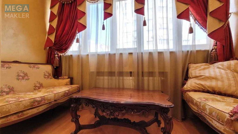 Продаж 3 кімнатної квартири (111/68/12), 4 пов. 12 пов. будинку, <a class="location-link" href="/kiev/" title="Недвижимость Київ">Київ</a>, <a class="location-link" href="/kiev/solomenskij/" title="Недвижимость Солом'янський район">Солом'янський р-н</a>, Леваневского ул., 7 (изображение 8)