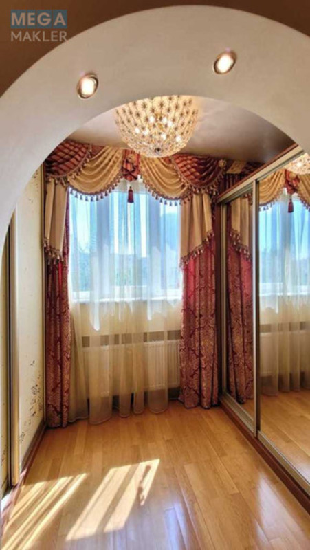 Продаж 3 кімнатної квартири (111/68/12), 4 пов. 12 пов. будинку, <a class="location-link" href="/kiev/" title="Недвижимость Київ">Київ</a>, <a class="location-link" href="/kiev/solomenskij/" title="Недвижимость Солом'янський район">Солом'янський р-н</a>, Леваневского ул., 7 (изображение 12)