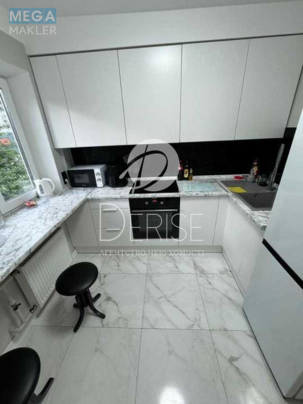Продаж 3 кімнатної квартири (58/41/7), 5 пов. 9 пов. будинку, <a class="location-link" href="/kiev/" title="Недвижимость Київ">Київ</a>, <a class="location-link" href="/kiev/shevchenkovskij/" title="Недвижимость Шевченківський район">Шевченківський р-н</a>, Перемоги просп., 27 (изображение 3)