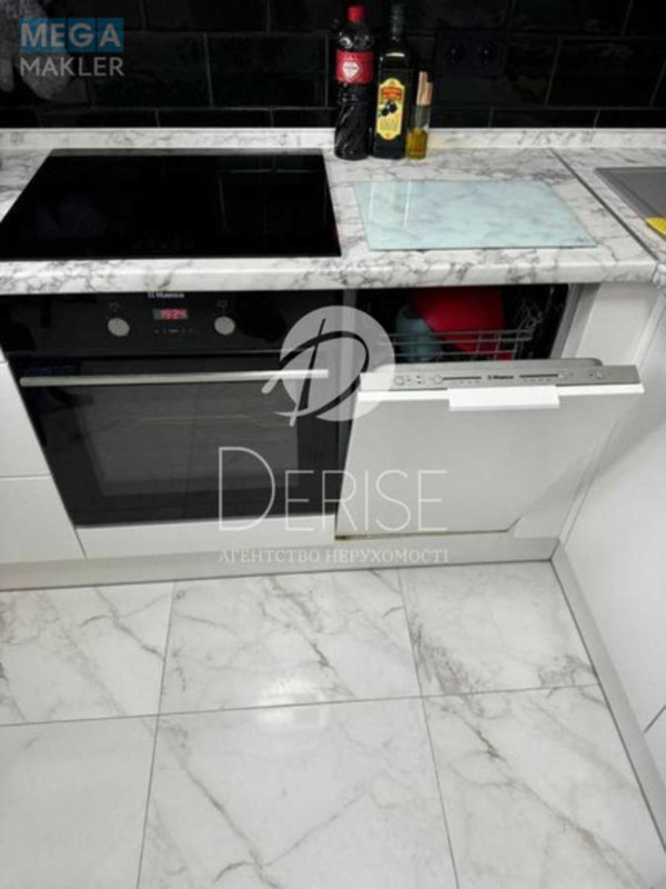 Продаж 3 кімнатної квартири (58/41/7), 5 пов. 9 пов. будинку, <a class="location-link" href="/kiev/" title="Недвижимость Київ">Київ</a>, <a class="location-link" href="/kiev/shevchenkovskij/" title="Недвижимость Шевченківський район">Шевченківський р-н</a>, Перемоги просп., 27 (изображение 11)