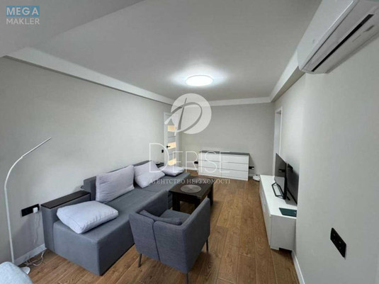 Продаж 3 кімнатної квартири (58/41/7), 5 пов. 9 пов. будинку, <a class="location-link" href="/kiev/" title="Недвижимость Київ">Київ</a>, <a class="location-link" href="/kiev/shevchenkovskij/" title="Недвижимость Шевченківський район">Шевченківський р-н</a>, Перемоги просп., 27 (изображение 12)