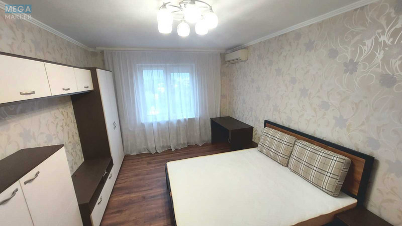 Оренда 1 кімнатної квартири, <a class="location-link" href="/kiev/" title="Недвижимость Київ">Київ</a>, <a class="location-link" href="/kiev/darnickij/" title="Недвижимость Дарницький район">Дарницький р-н</a>, Григория Ващенко ул., 1 (изображение 2)
