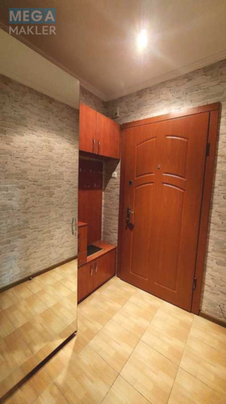 Оренда 1 кімнатної квартири, <a class="location-link" href="/kiev/" title="Недвижимость Київ">Київ</a>, <a class="location-link" href="/kiev/darnickij/" title="Недвижимость Дарницький район">Дарницький р-н</a>, Григория Ващенко ул., 1 (изображение 8)