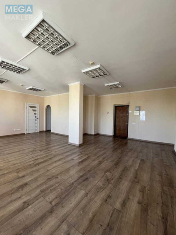 Продаж комерційної нерухомості, 87&nbsp;кв.м, под офис, <a class="location-link" href="/kiev/" title="Недвижимость Київ">Київ</a>, <a class="location-link" href="/kiev/darnickij/" title="Недвижимость Дарницький район">Дарницький р-н</a>, Николая Бажана просп., 10 (изображение 9)