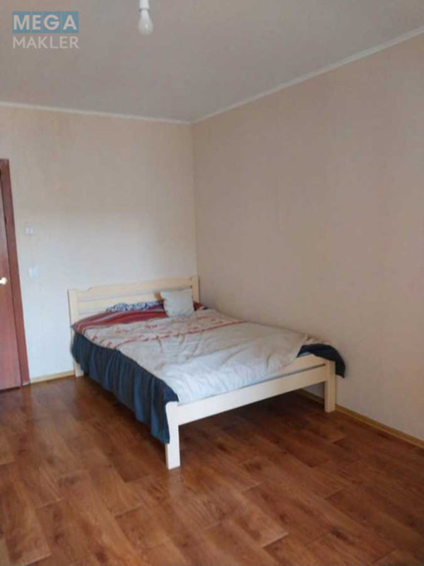 Оренда 3 кімнатної квартири, <a class="location-link" href="/kiev/" title="Недвижимость Київ">Київ</a>, <a class="location-link" href="/kiev/darnickij/" title="Недвижимость Дарницький район">Дарницький р-н</a>, Здолбуновская ул., 13 (изображение 7)
