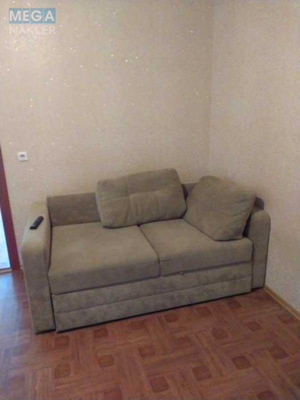 Оренда 3 кімнатної квартири, <a class="location-link" href="/kiev/" title="Недвижимость Київ">Київ</a>, <a class="location-link" href="/kiev/darnickij/" title="Недвижимость Дарницький район">Дарницький р-н</a>, Здолбуновская ул., 13 (изображение 9)