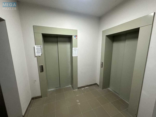 Новобудова, 12 поверхів, <a class="location-link" href="/kiev/" title="Недвижимость Київ">Київ</a>, <a class="location-link" href="/kiev/darnickij/" title="Недвижимость Дарницький район">Дарницький р-н</a>, Каменская ул., 127 (изображение 3)